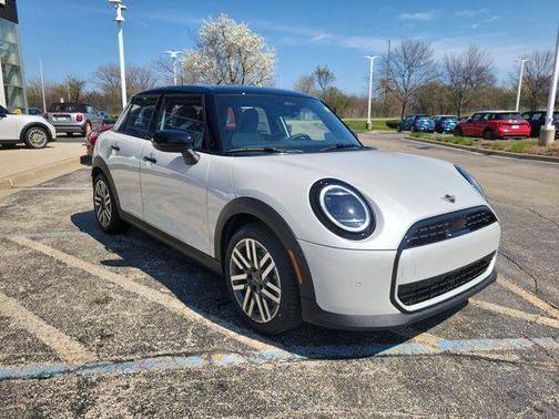 2025 MINI Hardtop Cooper