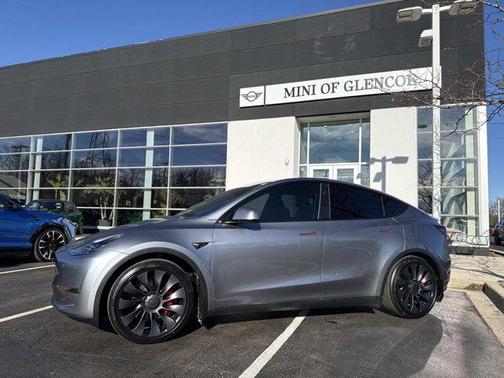 2024 Tesla Model Y Performance Dual Motor All-Wheel Drive