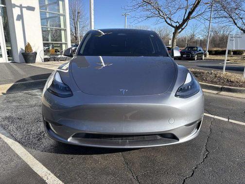 2024 Tesla Model Y Performance Dual Motor All-Wheel Drive