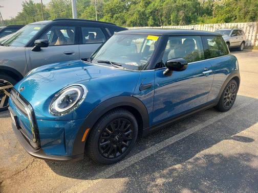 2024 MINI Hardtop Cooper