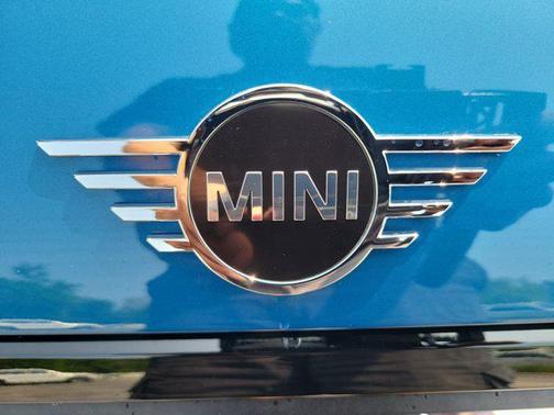 2024 MINI Hardtop Cooper
