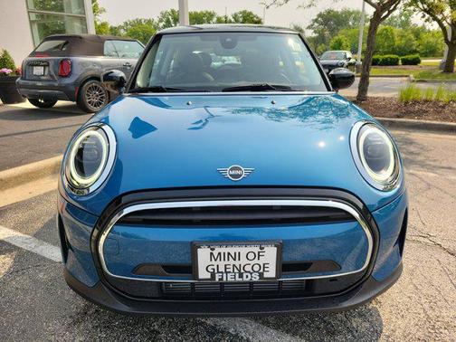 2024 MINI Hardtop Cooper