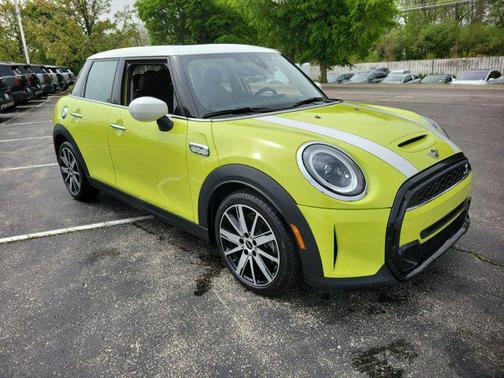 2023 MINI Hardtop Cooper S