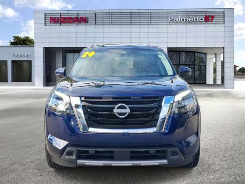 Deep Ocean Blue 2025 Nissan Pathfinder SL