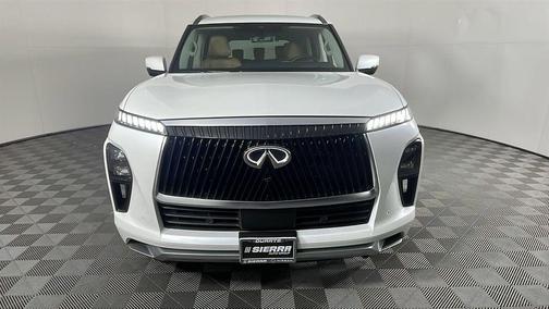 2025 INFINITI QX80 Luxe