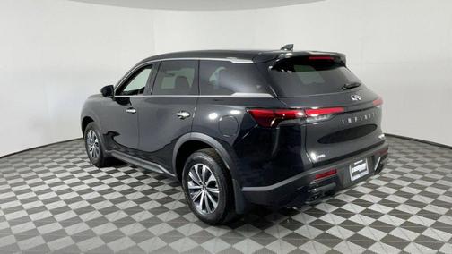 2025 INFINITI QX60 Pure