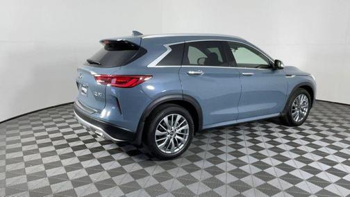 2025 INFINITI QX50 Luxe