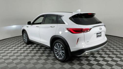 2025 INFINITI QX50 Pure