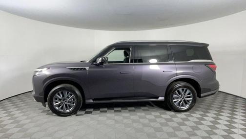 2025 INFINITI QX80 PURE