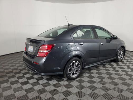 2018 Chevrolet Sonic LT