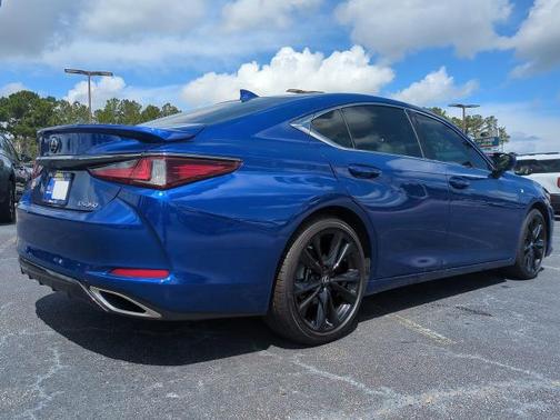 2022 Lexus ES 350 F SPORT