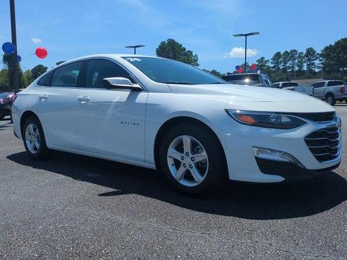 2024 Chevrolet Malibu LT W/1LT