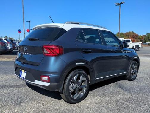 2024 Hyundai VENUE LIMITED