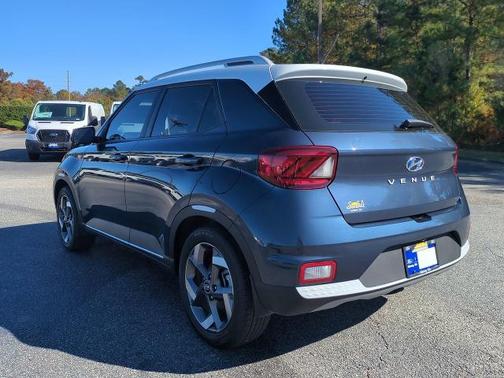 2024 Hyundai VENUE LIMITED