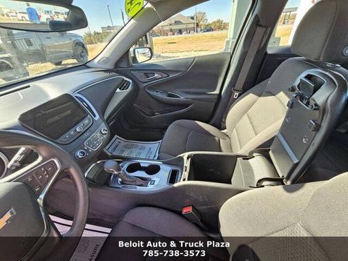 2024 Chevrolet Malibu LT W/1LT