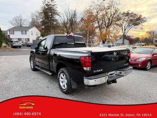 2013 Nissan Titan SV