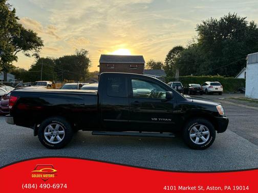 2013 Nissan Titan SV