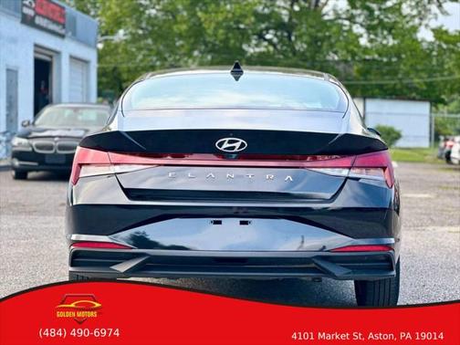 2021 Hyundai ELANTRA SE