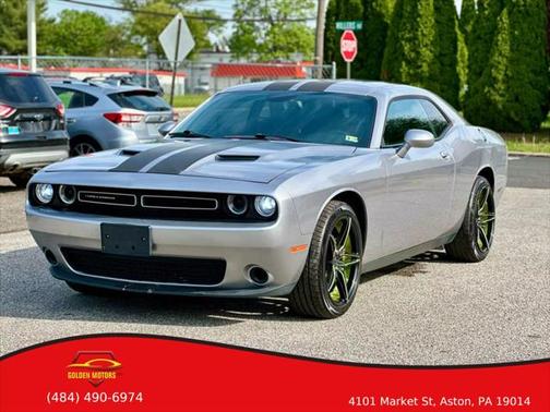2015 Dodge Challenger SXT