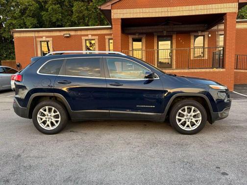2014 Jeep Cherokee Sport