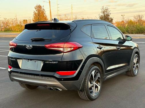 2016 Hyundai TUCSON Limited