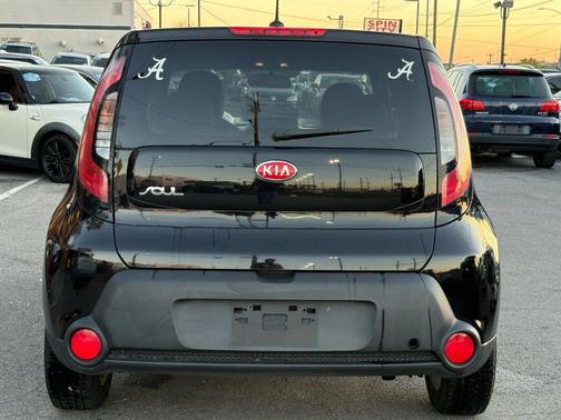 2014 Kia Soul Base