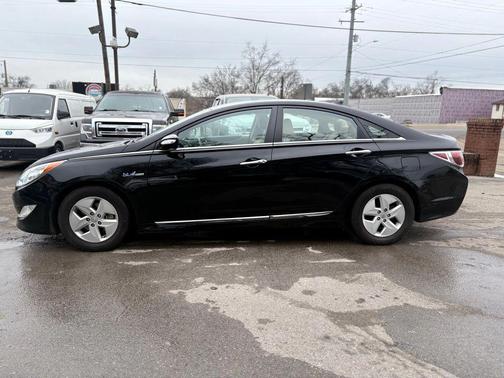 2011 Hyundai SONATA Hybrid Base