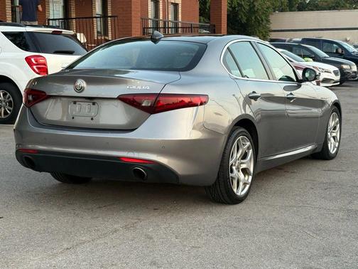 2018 Alfa Romeo Giulia Ti