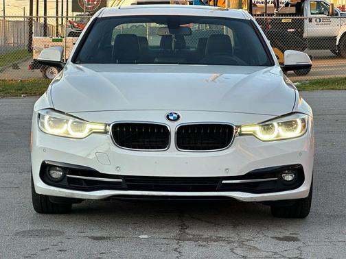 2016 BMW 328 328i Sedan 4D