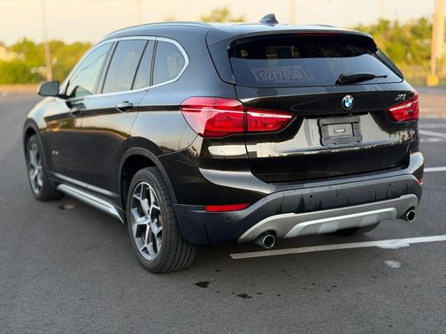 Green 2017 BMW X1 sDrive28i
