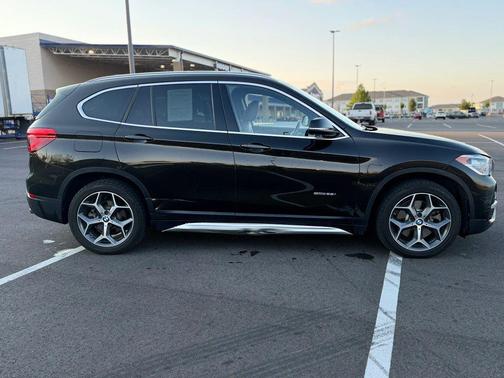 Green 2017 BMW X1 sDrive28i