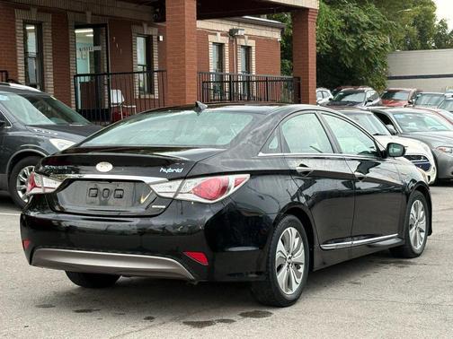 2013 Hyundai SONATA Hybrid Limited