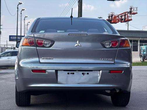 2013 Mitsubishi Lancer SE
