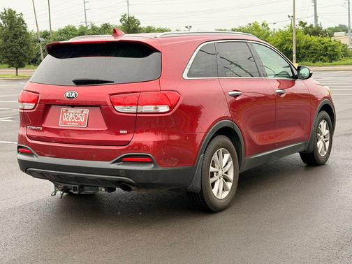 Remington Red 2016 Kia Sorento LX