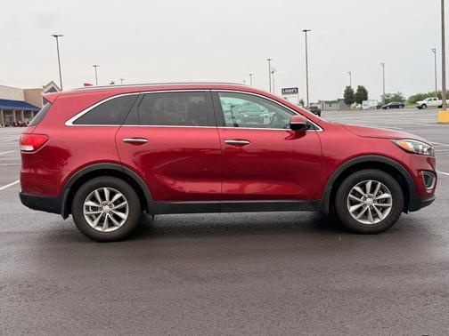 Remington Red 2016 Kia Sorento LX