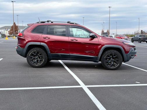 2018 Jeep Cherokee Trailhawk