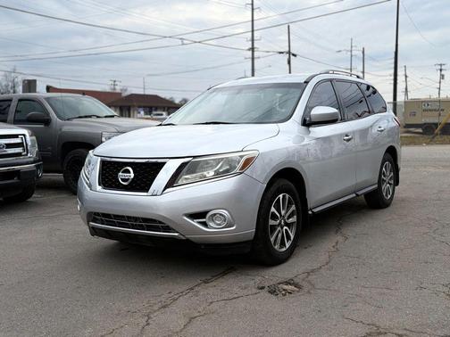 2013 Nissan Pathfinder SV