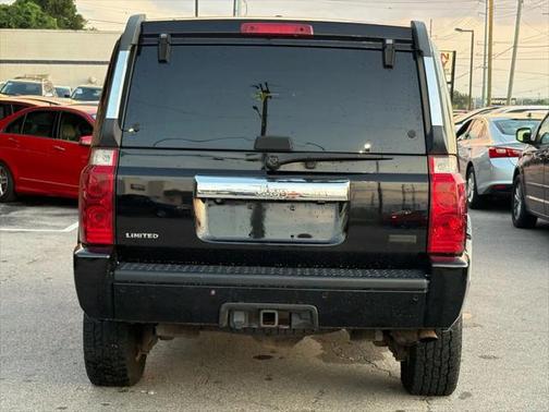 2009 Jeep Commander Sport