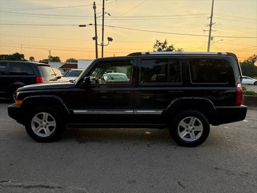 2009 Jeep Commander Sport