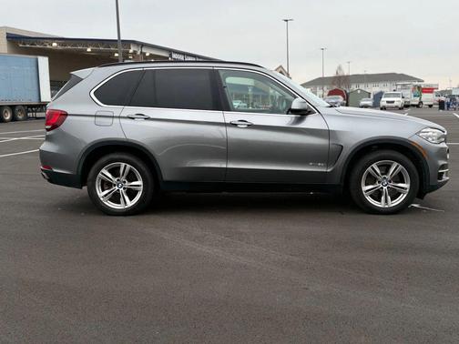 2015 BMW X5 xDrive50i