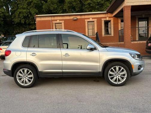 2014 Volkswagen Tiguan Auto SE w/Appearance