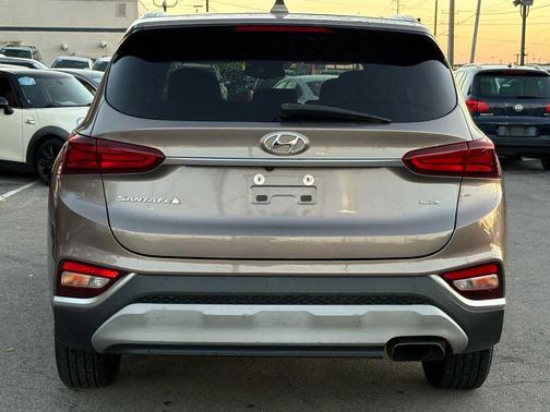 2019 Hyundai SANTA FE SEL 2.4