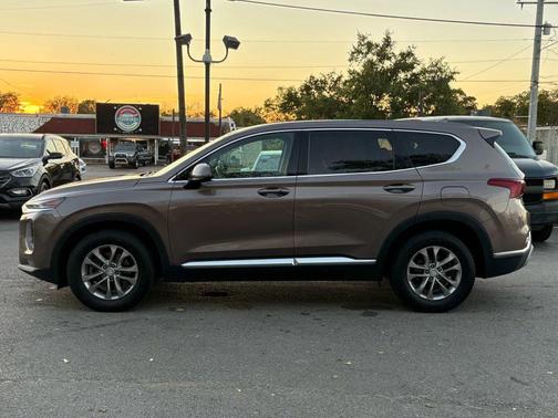 2019 Hyundai SANTA FE SEL 2.4