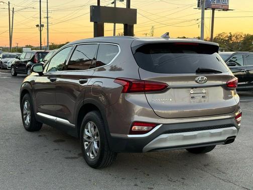 2019 Hyundai SANTA FE SEL 2.4