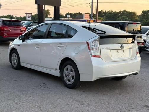 2010 Toyota Prius One