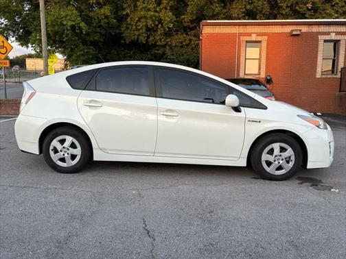 2010 Toyota Prius One