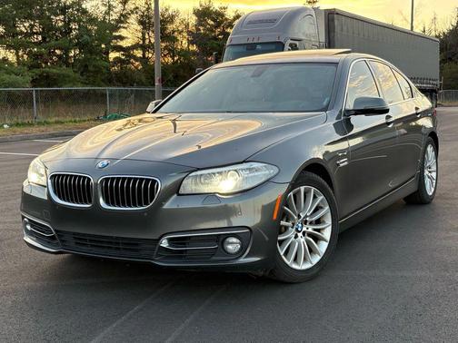 2015 BMW 528 528i Sedan 4D