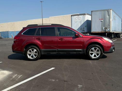 2014 Subaru Outback 2.5i Limited