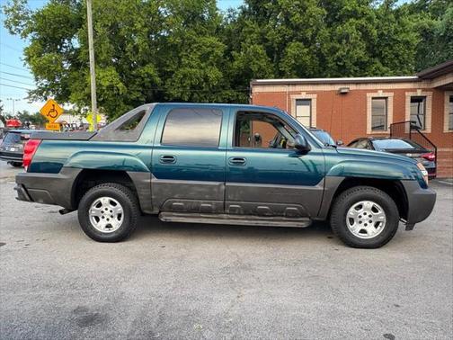 2005 Chevrolet Avalanche 1500 Z66