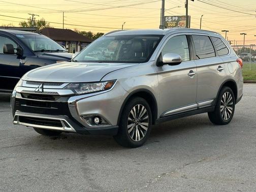 2019 Mitsubishi Outlander SEL